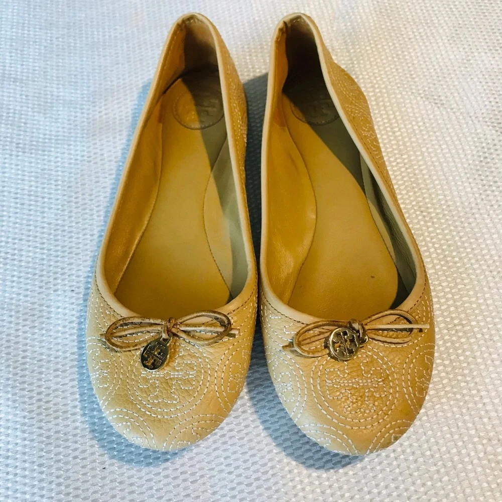 Tory Burch Tan Flats with Bow and Metallic‎ Charm